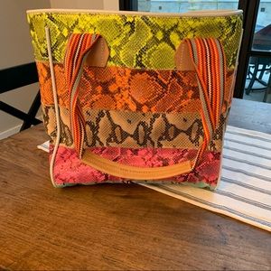 Consuela Classic Tote